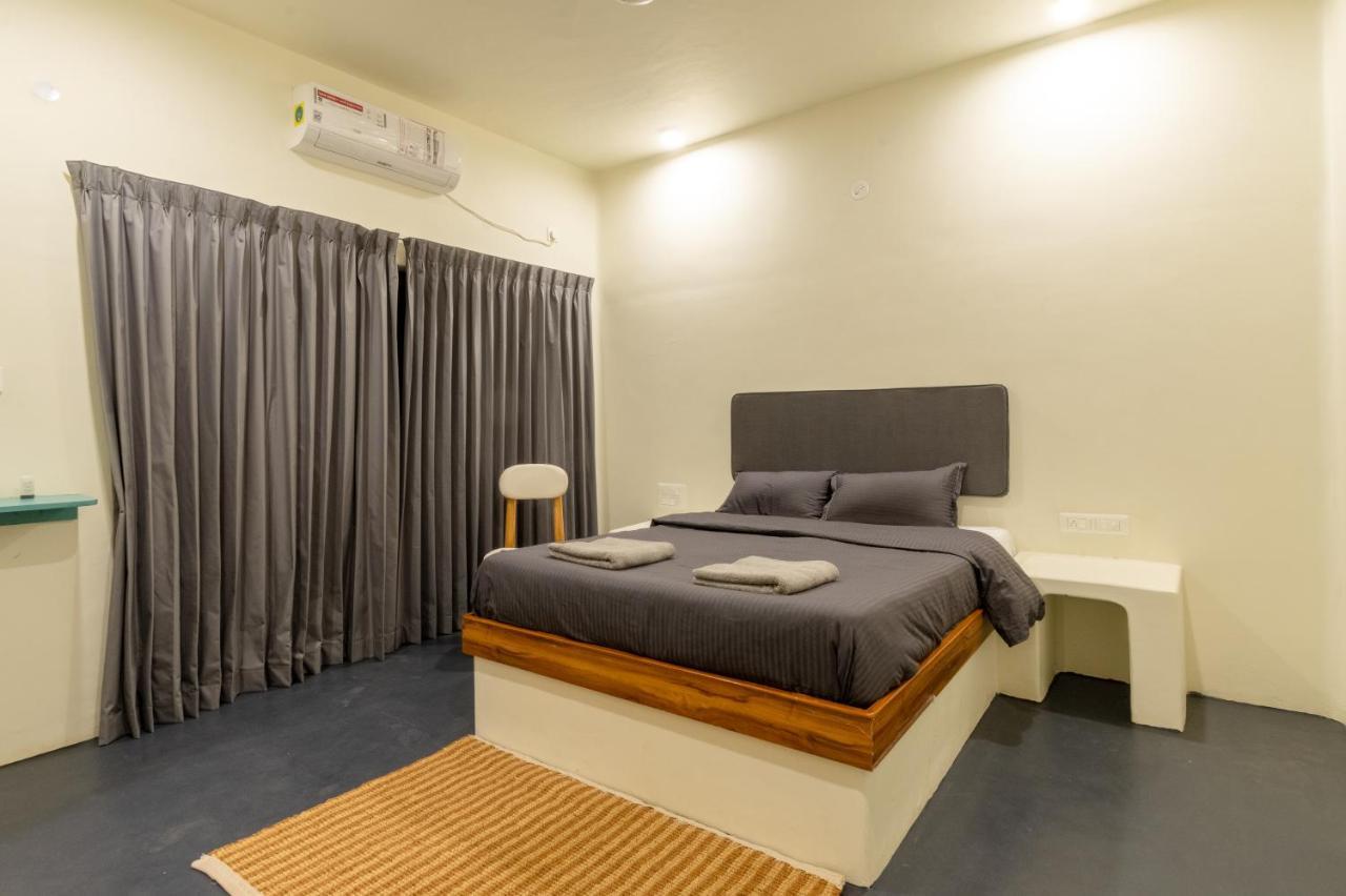 Tropicopia Hotel Mysore Luaran gambar