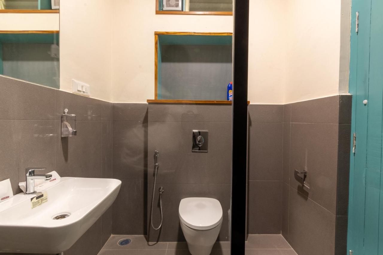 Tropicopia Hotel Mysore Luaran gambar